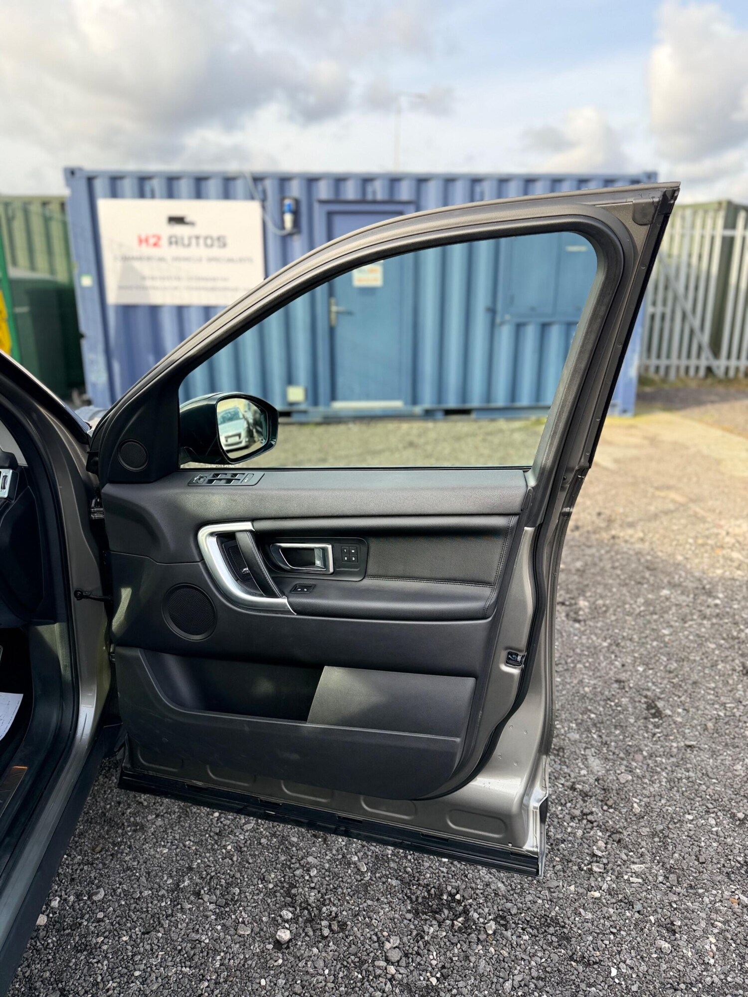 Used Land Rover Discovery Sport 2017 for sale - 77838833: Photo 45