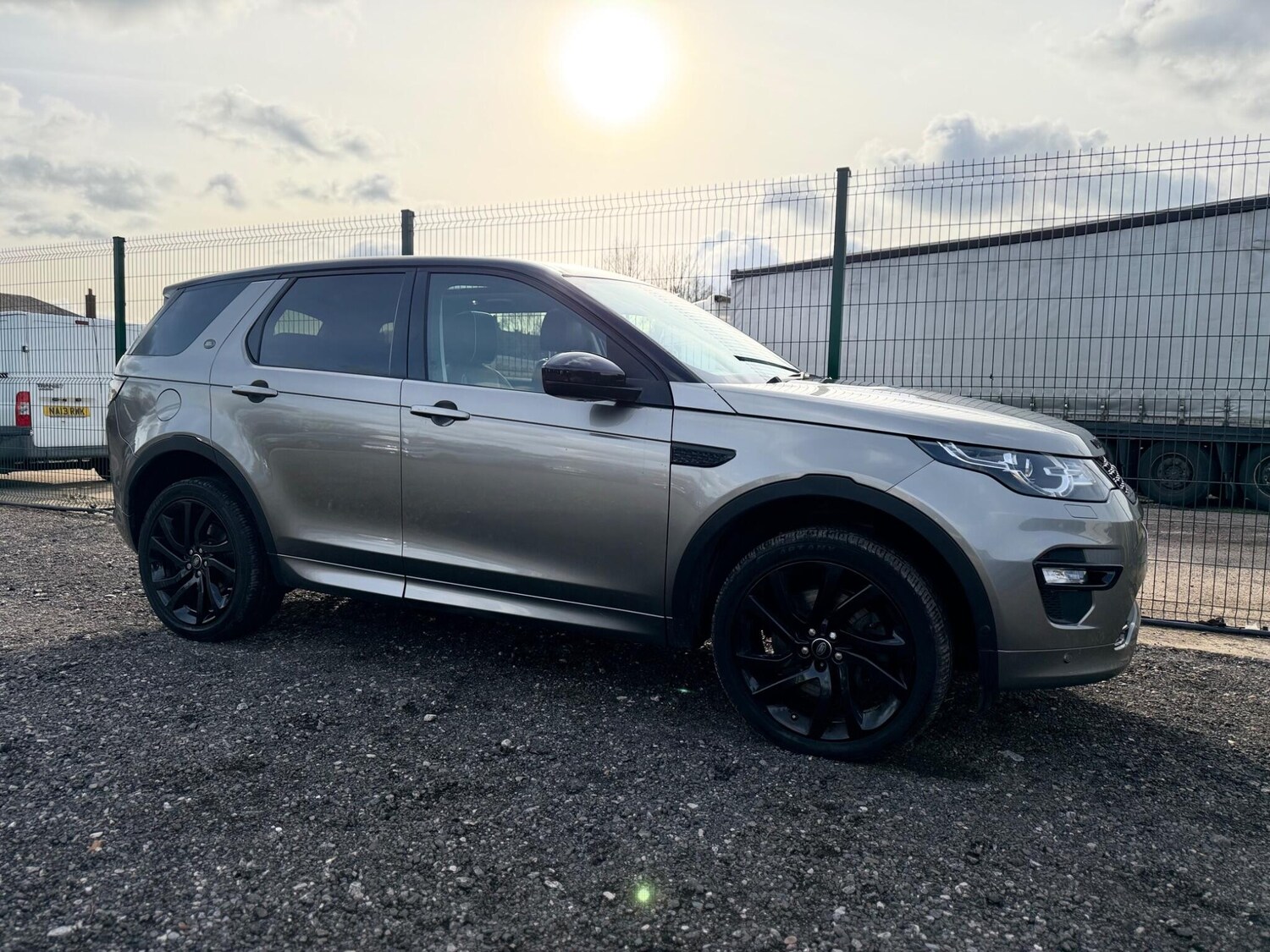 Used Land Rover Discovery Sport 2017 for sale - 77838833: Photo 6