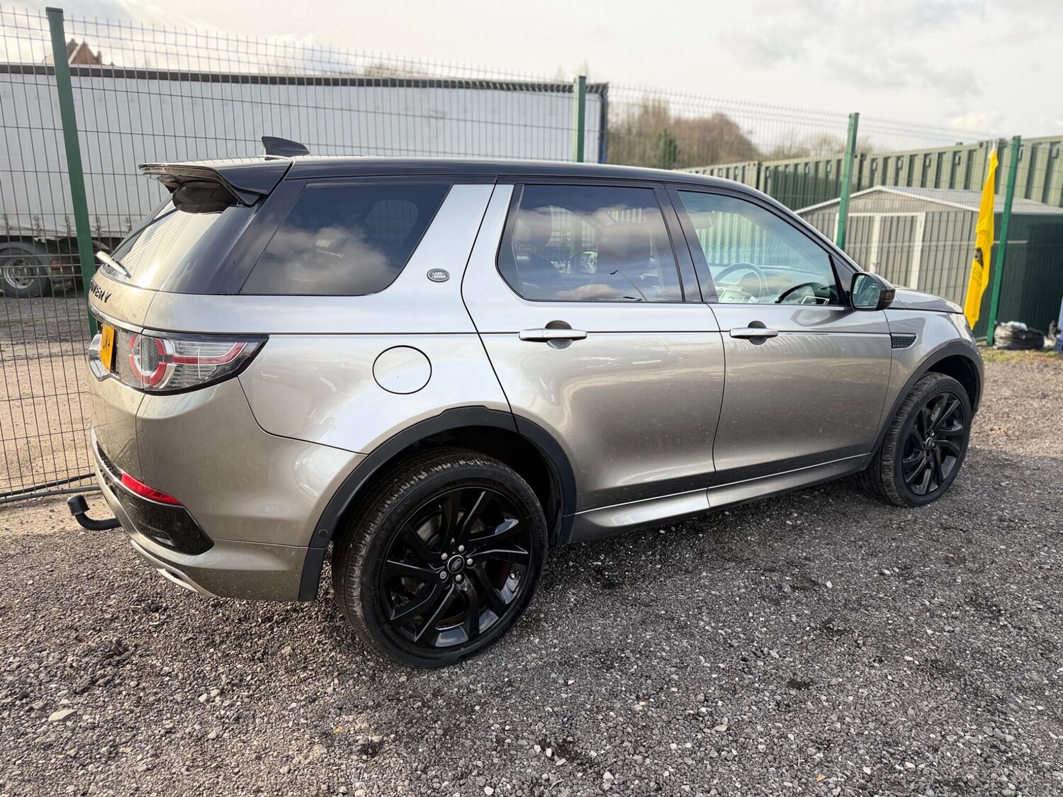 Used Land Rover Discovery Sport 2017 for sale - 77838833: Photo 9