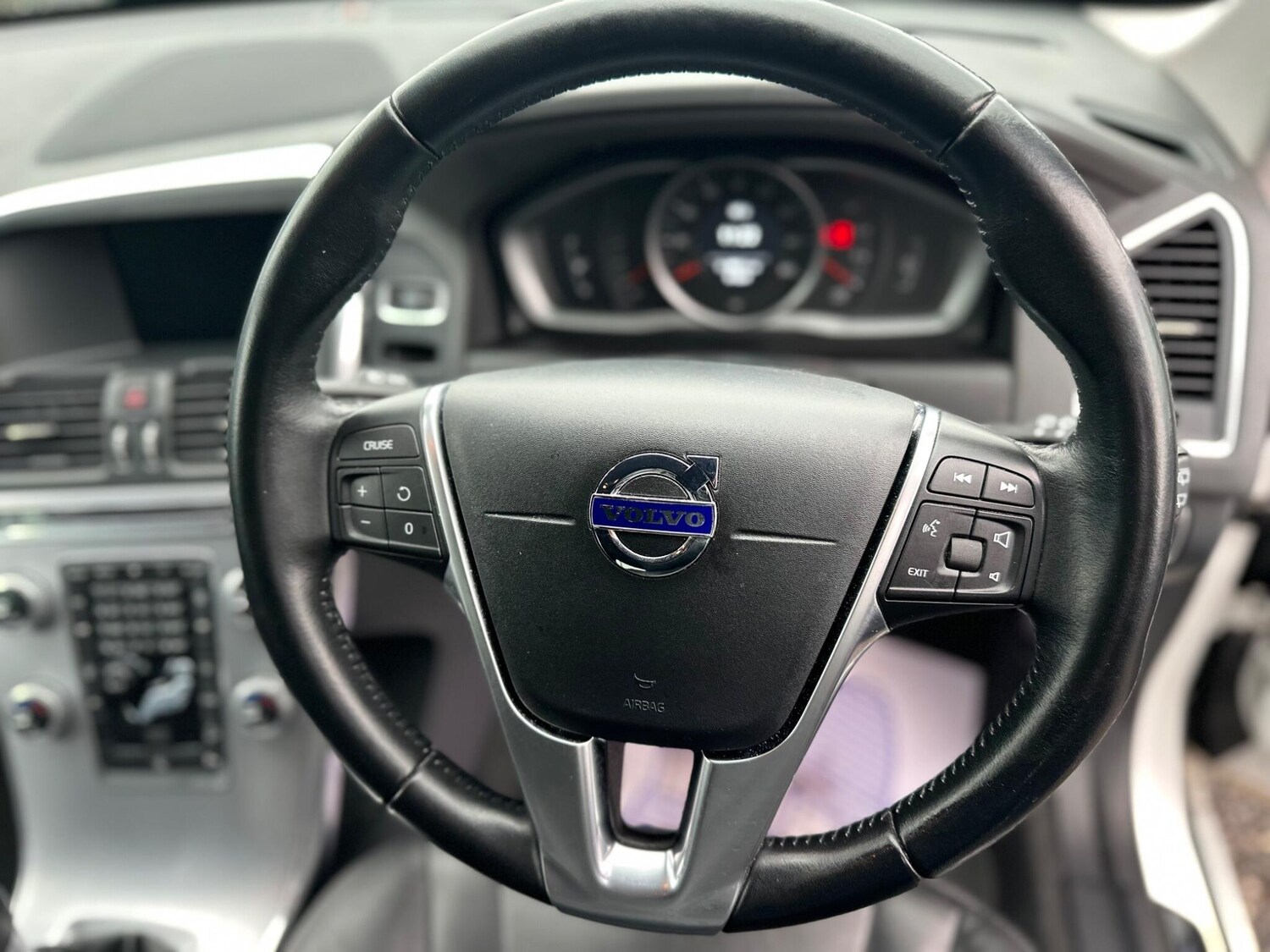 Used Volvo XC60 2016 for sale - 76166408: Photo 46