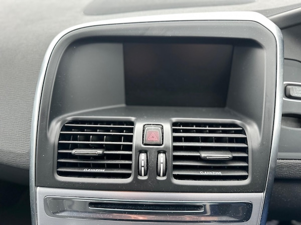 Used Volvo XC60 2016 for sale - 76166408: Photo 49