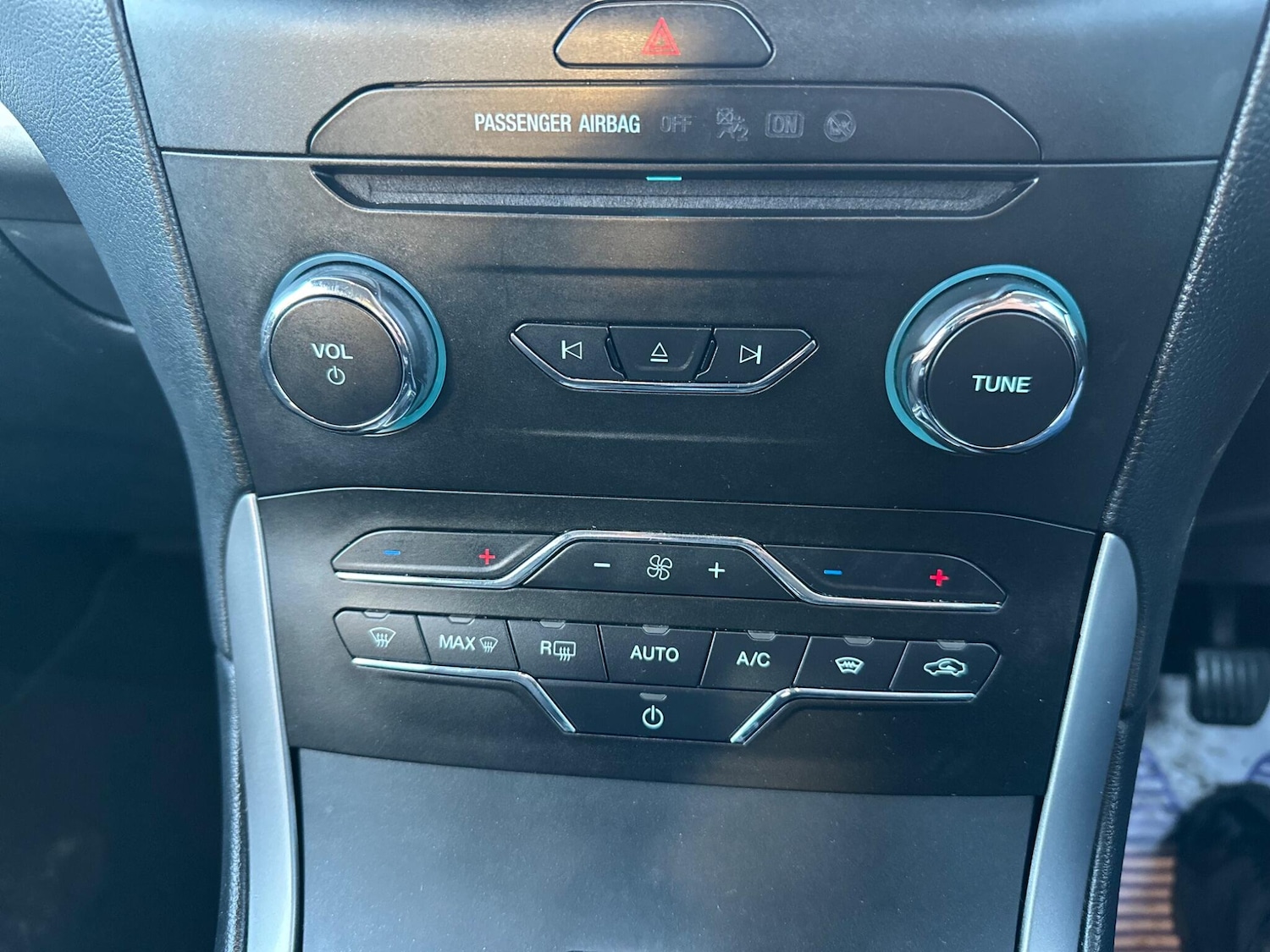 Used Ford Galaxy 2021 for sale - 76688727: Photo 50