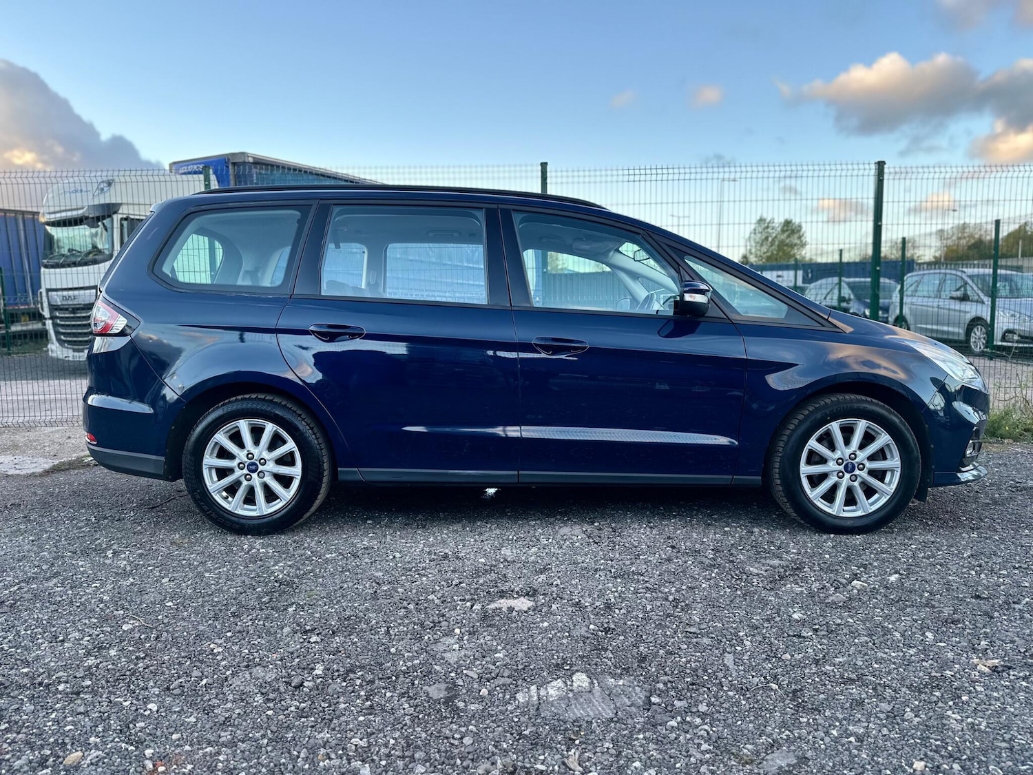 Used Ford Galaxy 2021 for sale - 76688727: Photo 8