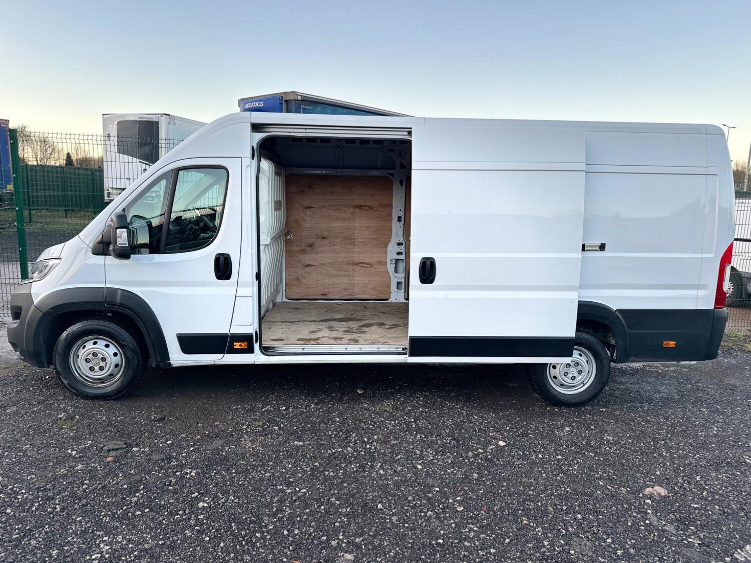 Used Citroen Relay 2023 for sale - 76913165: Photo 14