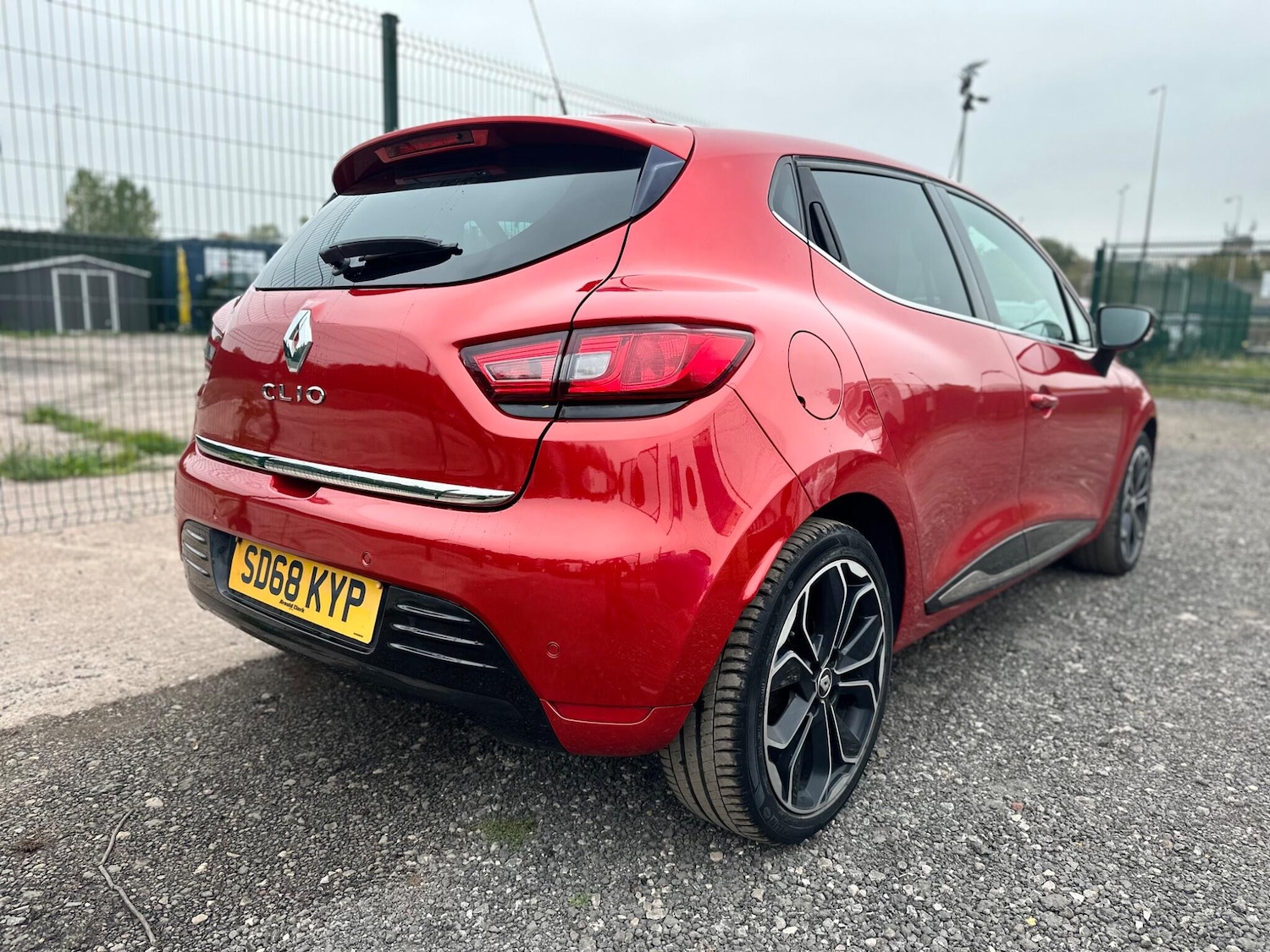 Used Renault Clio 2018 for sale - 76270586: Photo 12