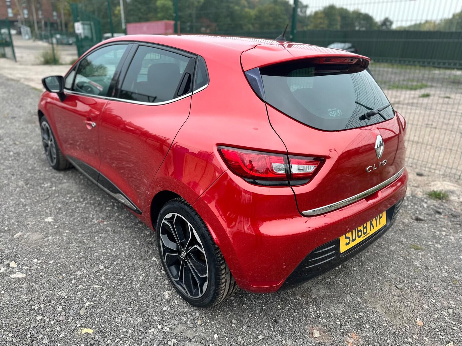 Used Renault Clio 2018 for sale - 76270586: Photo 17