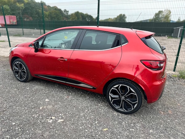 Used Renault Clio 2018 for sale - 76270586: Photo 19