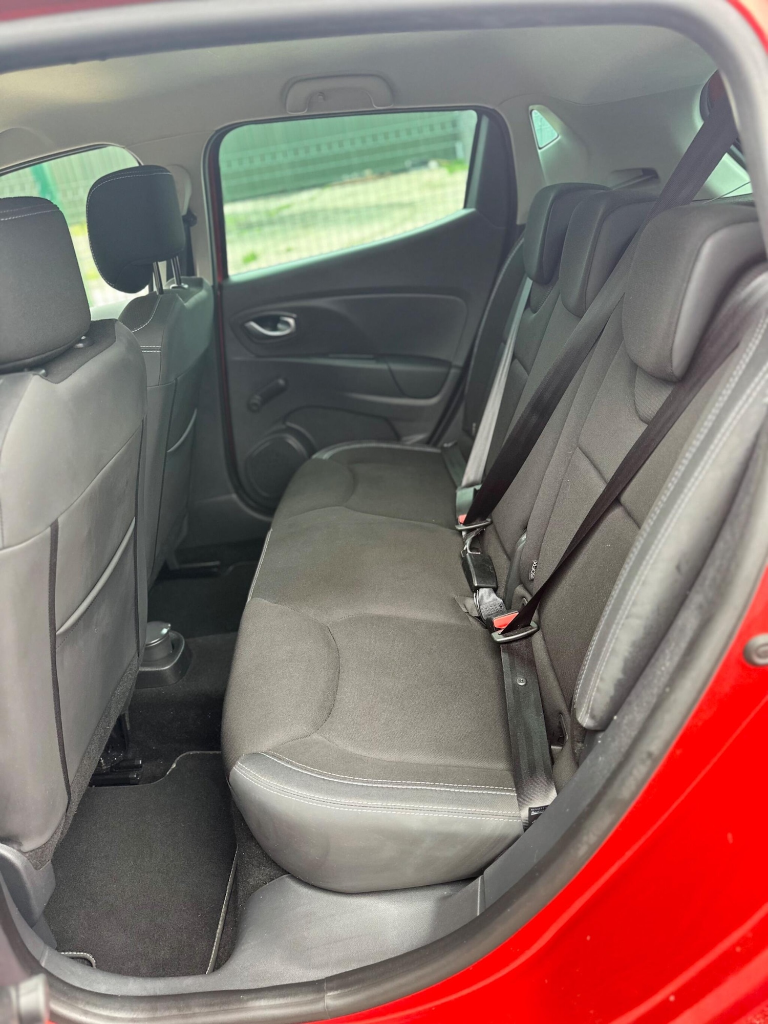 Used Renault Clio 2018 for sale - 76270586: Photo 29