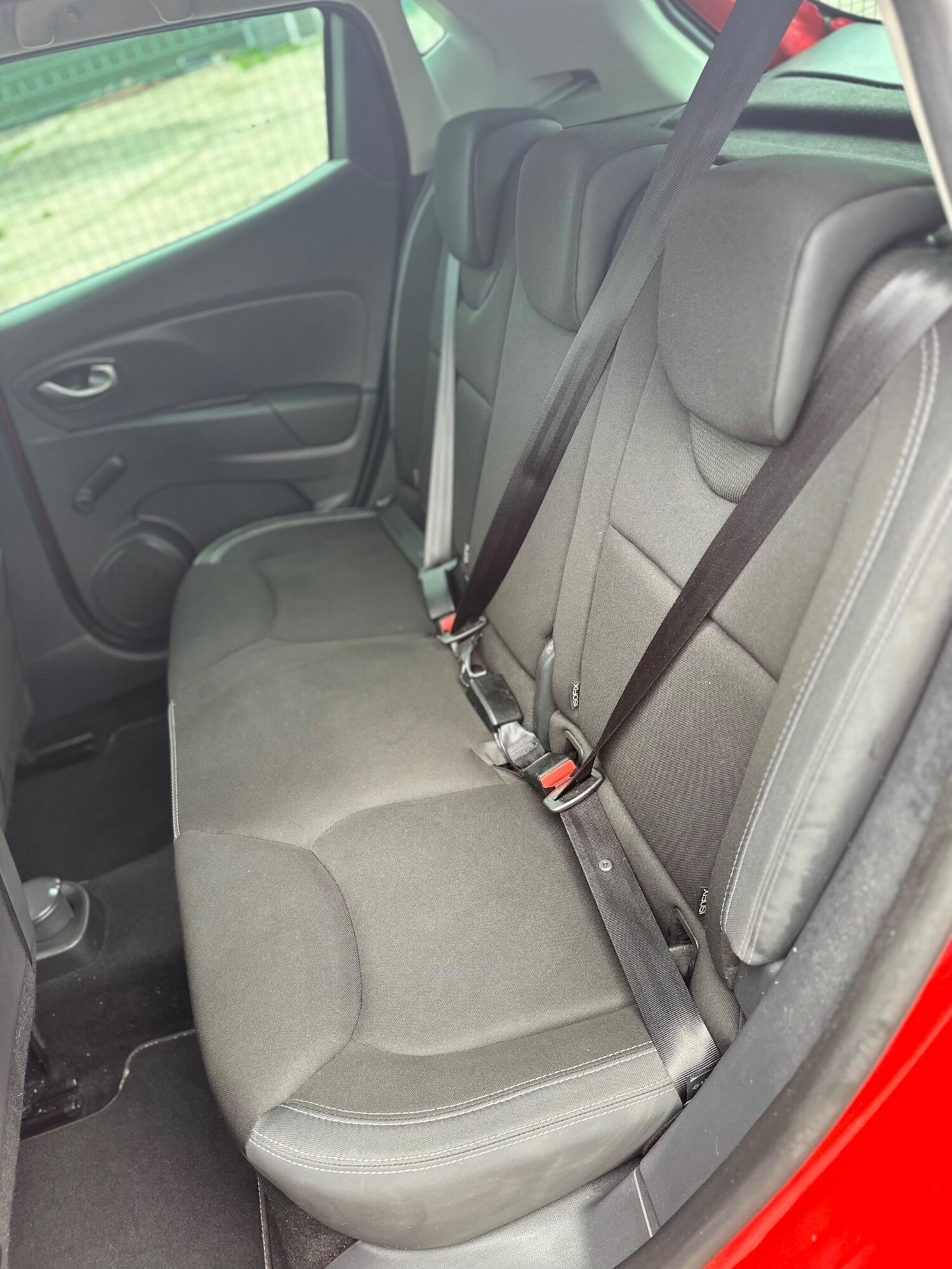 Used Renault Clio 2018 for sale - 76270586: Photo 30