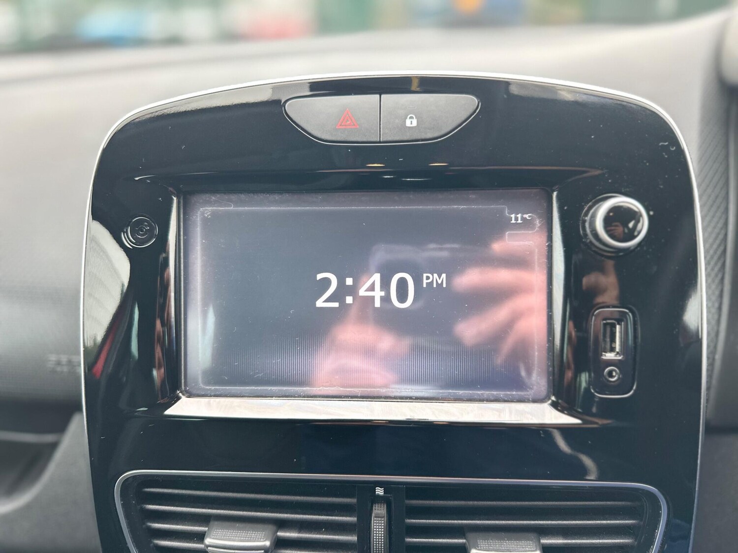 Used Renault Clio 2018 for sale - 76270586: Photo 48