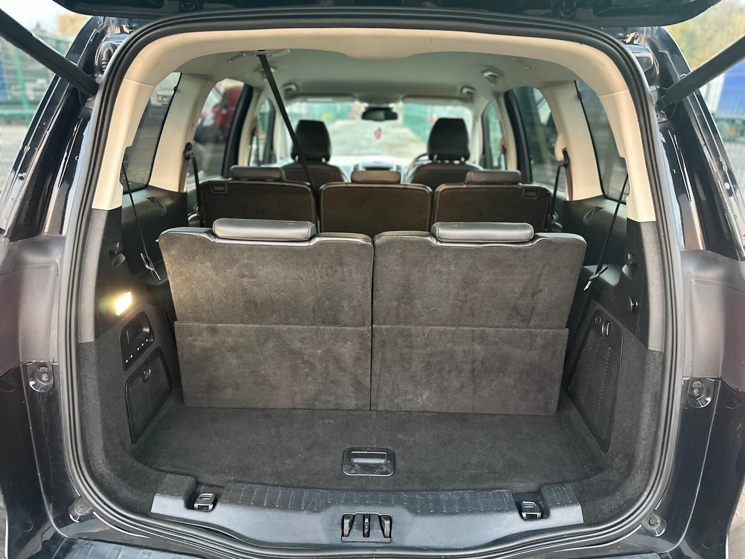 Used Ford Galaxy 2021 for sale - 76499733: Photo 15