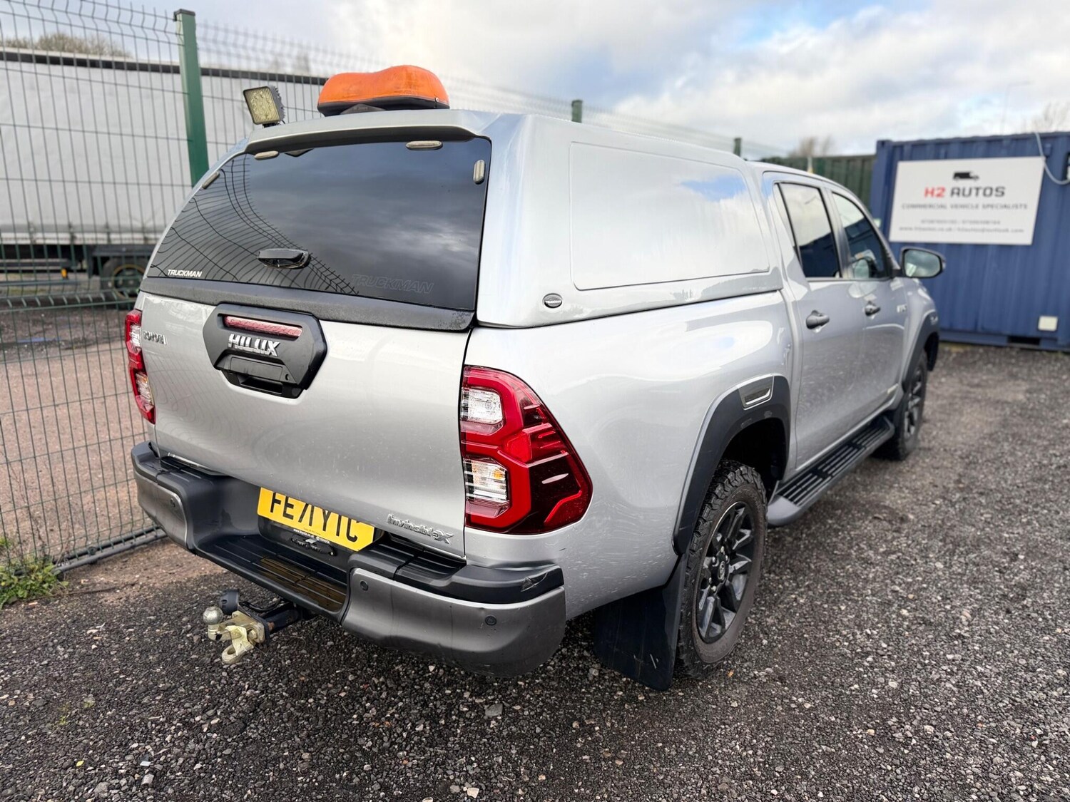 Used Toyota Hilux 2021 for sale - 77573850: Photo 11