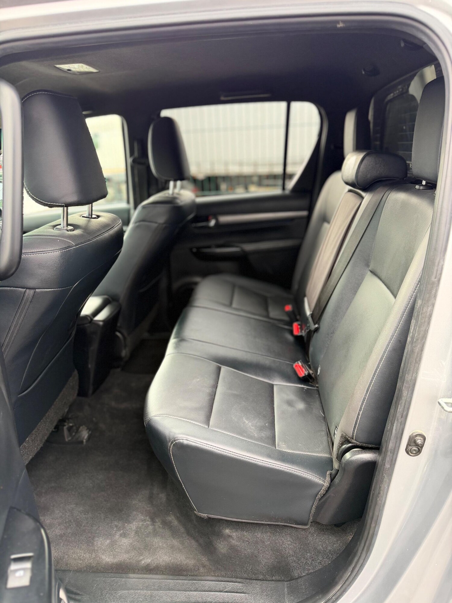 Used Toyota Hilux 2021 for sale - 77573850: Photo 28