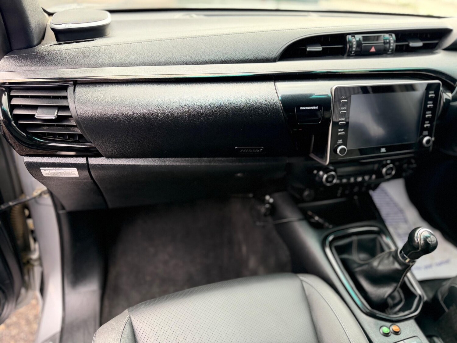 Used Toyota Hilux 2021 for sale - 77573850: Photo 36