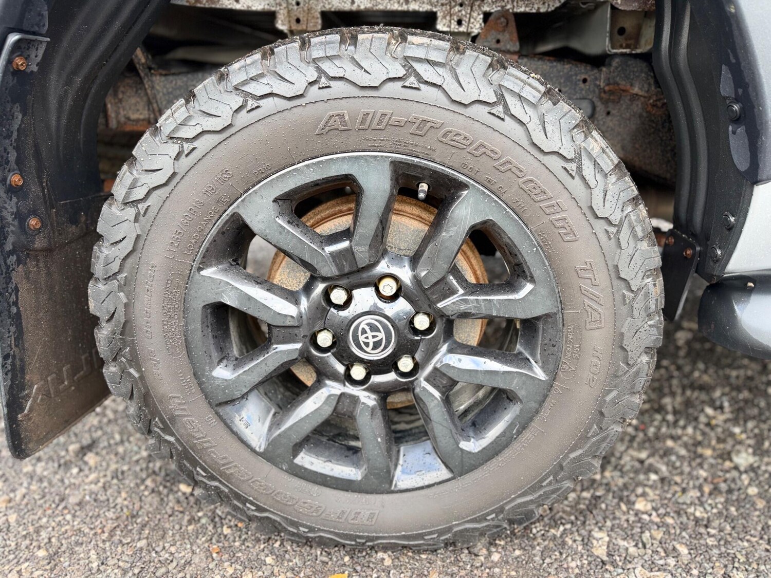 Used Toyota Hilux 2021 for sale - 77573850: Photo 37