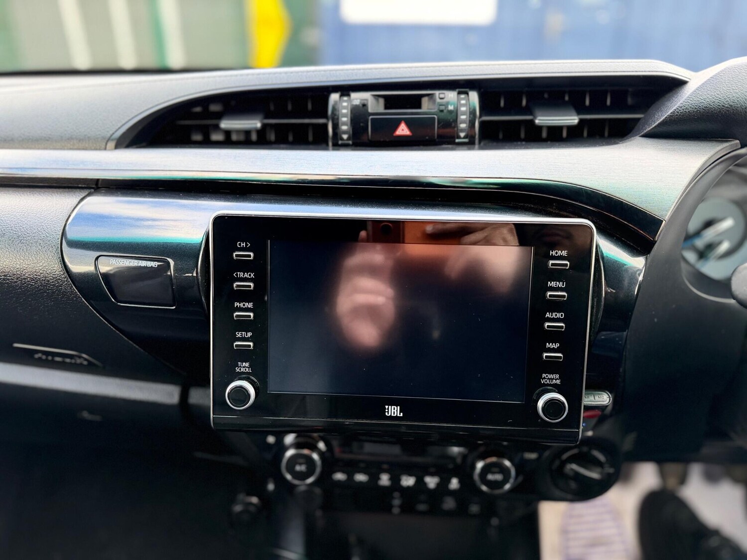 Used Toyota Hilux 2021 for sale - 77573850: Photo 47