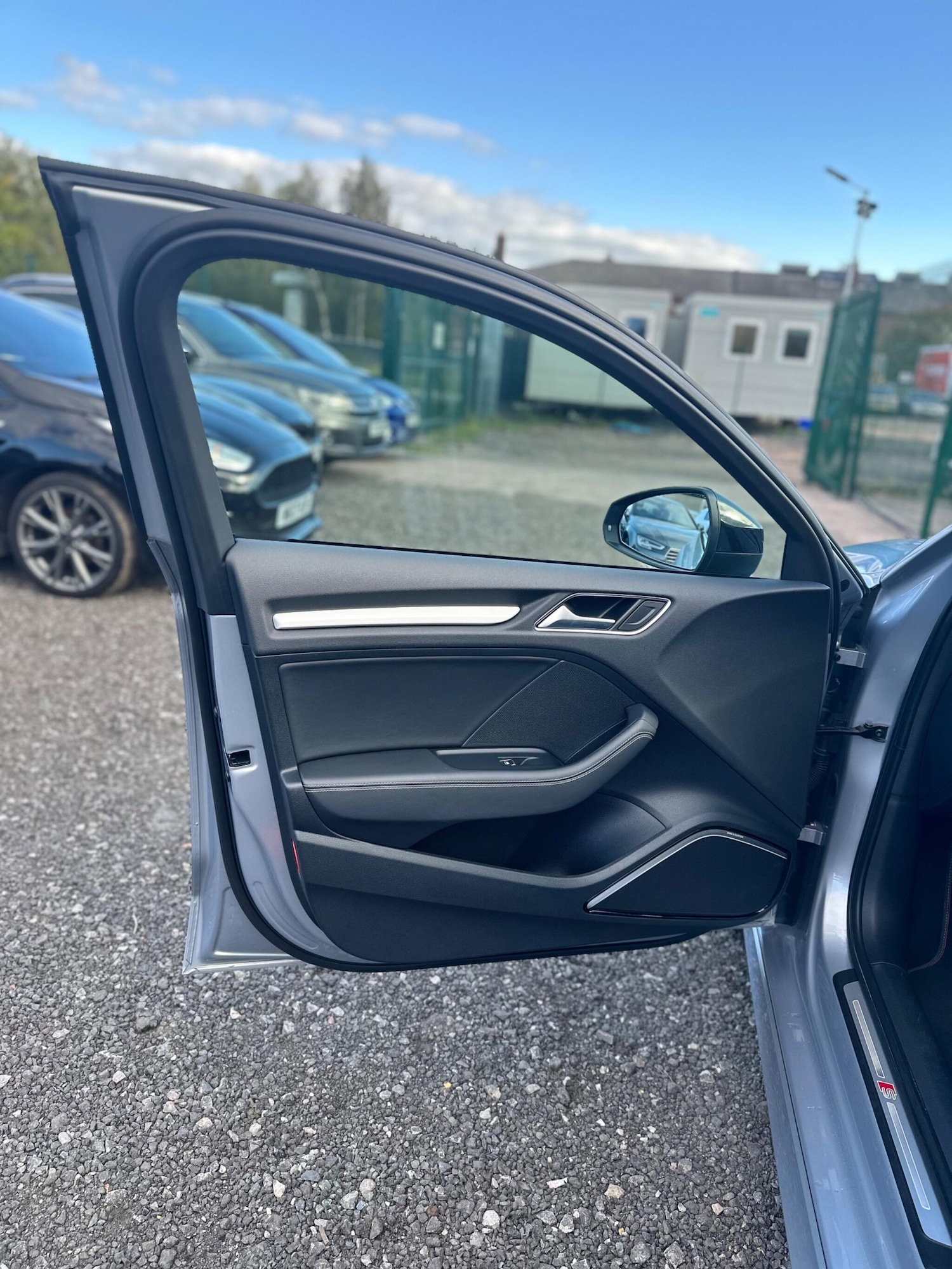 Used Audi S3 2016 for sale - 76042920: Photo 33