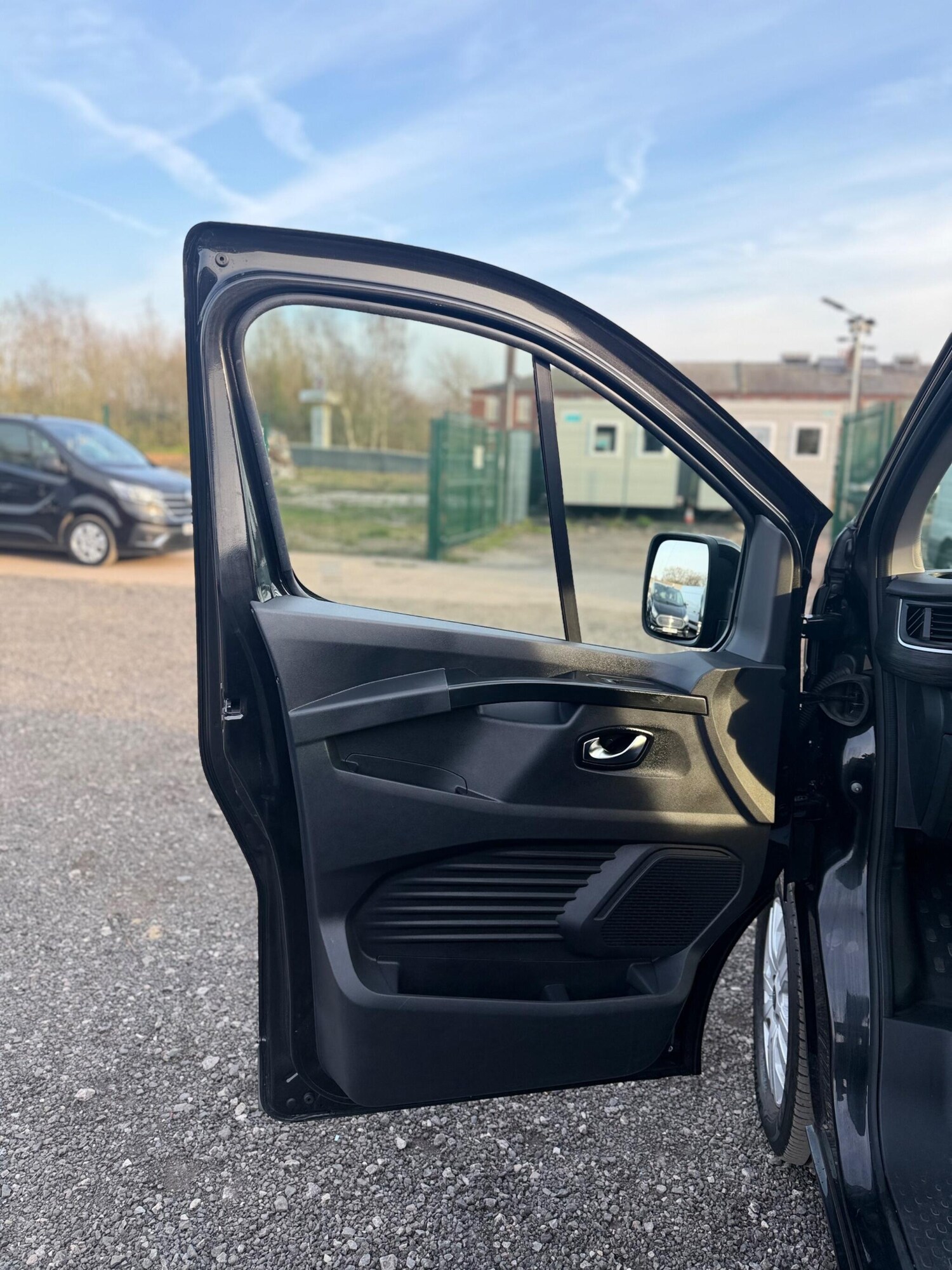 Used Renault Trafic for sale - 77957395: Photo 23