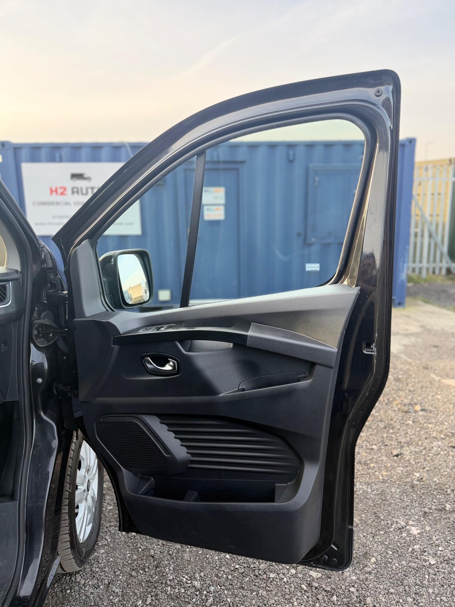 Used Renault Trafic for sale - 77957395: Photo 30