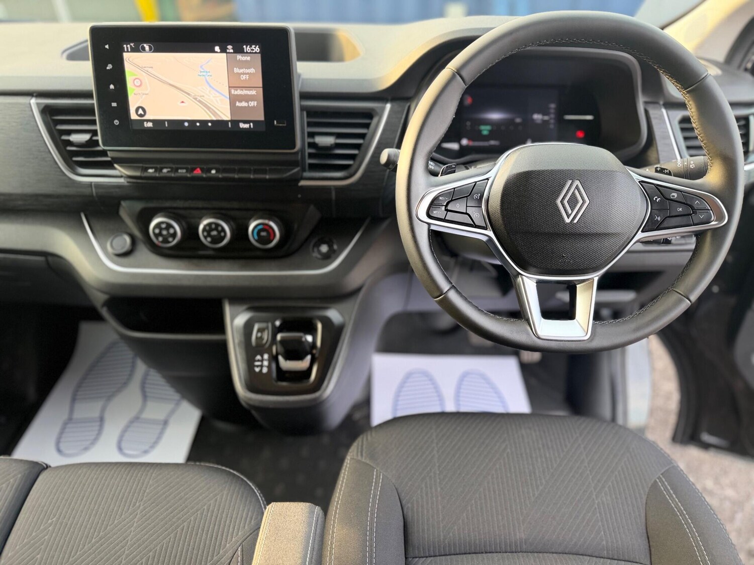 Used Renault Trafic for sale - 77957395: Photo 35