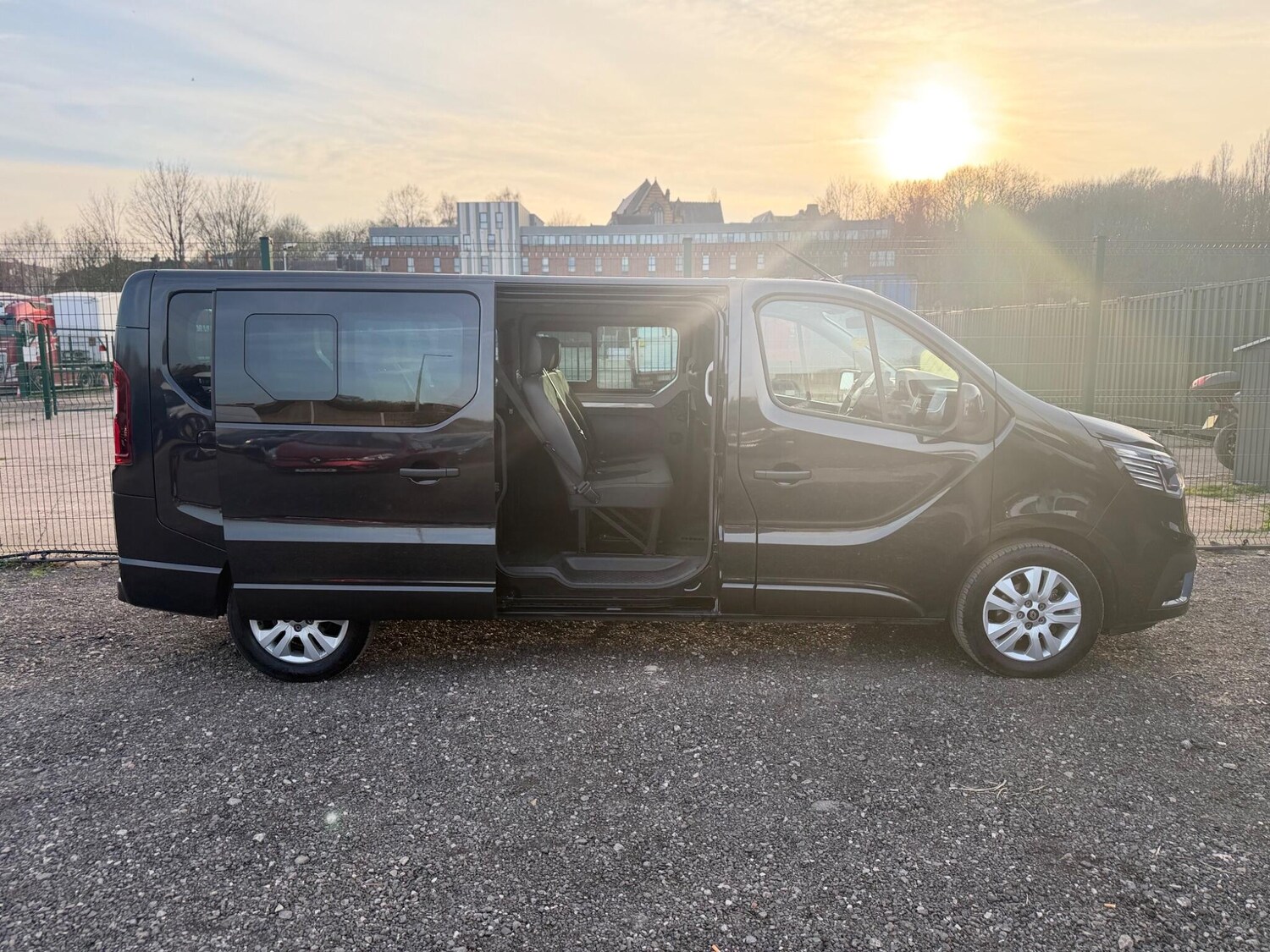 Used Renault Trafic for sale - 77957395: Photo 6