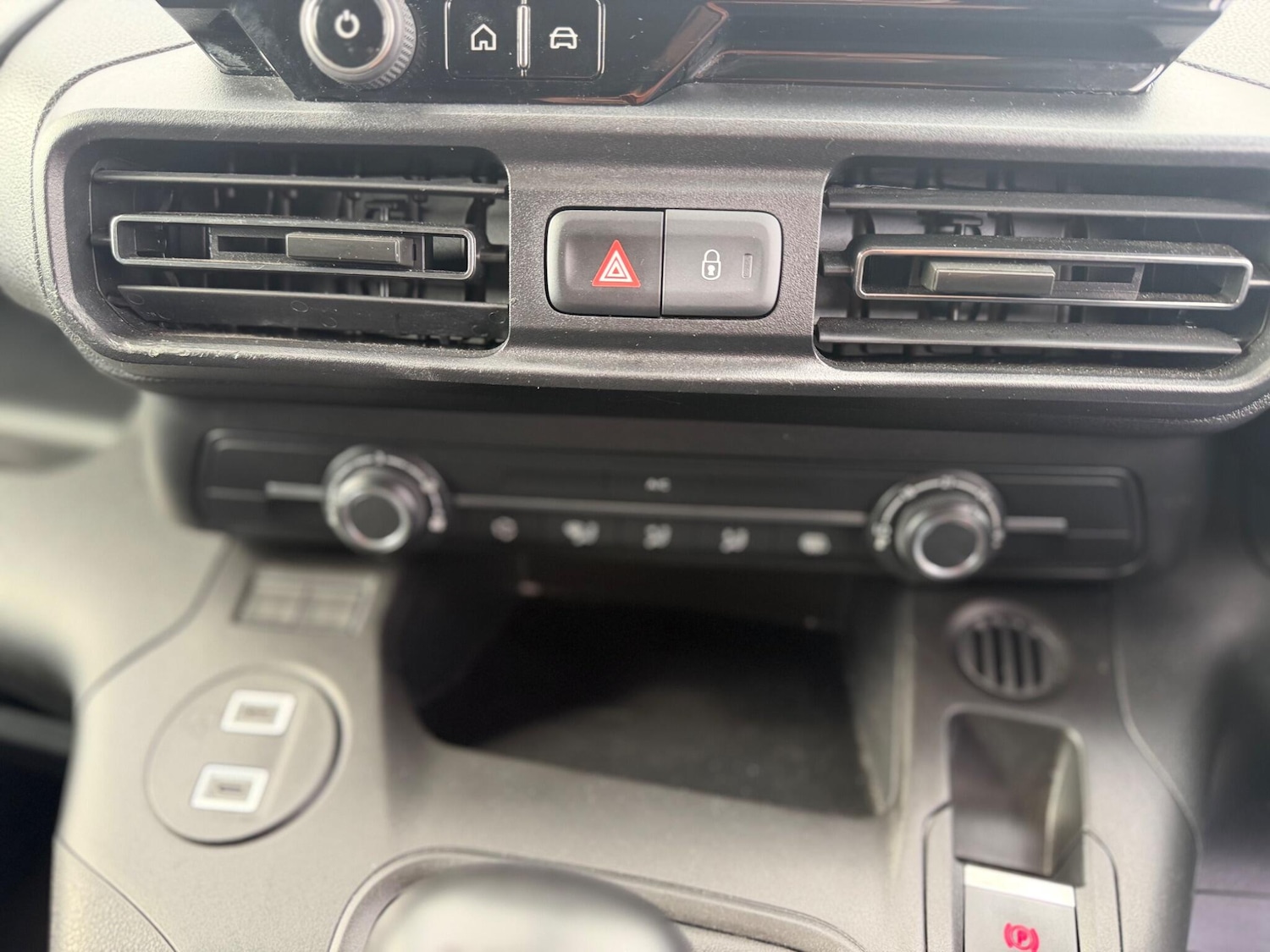 Used Citroen Berlingo for sale - 78127937: Photo 33