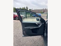 Used Volvo XC60 2015 for sale - 75729636: Photo 31