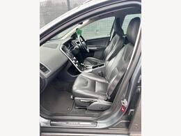 Used Volvo XC60 2015 for sale - 75729636: Photo 32