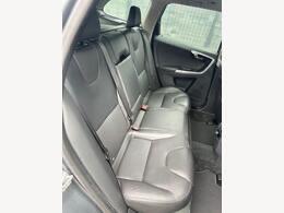 Used Volvo XC60 2015 for sale - 75729636: Photo 41