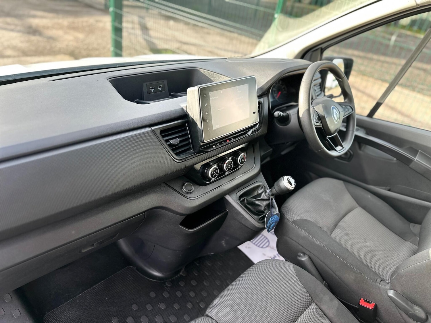 Used Renault Trafic 2023 for sale - 76913296: Photo 24