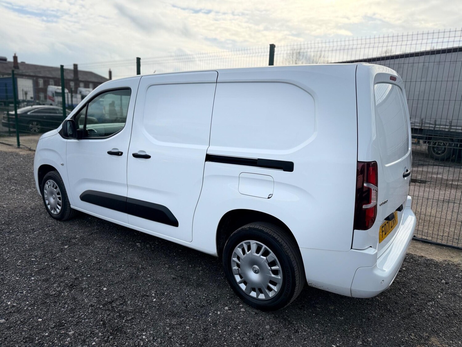 Used Vauxhall Combo for sale - 77671301: Photo 14