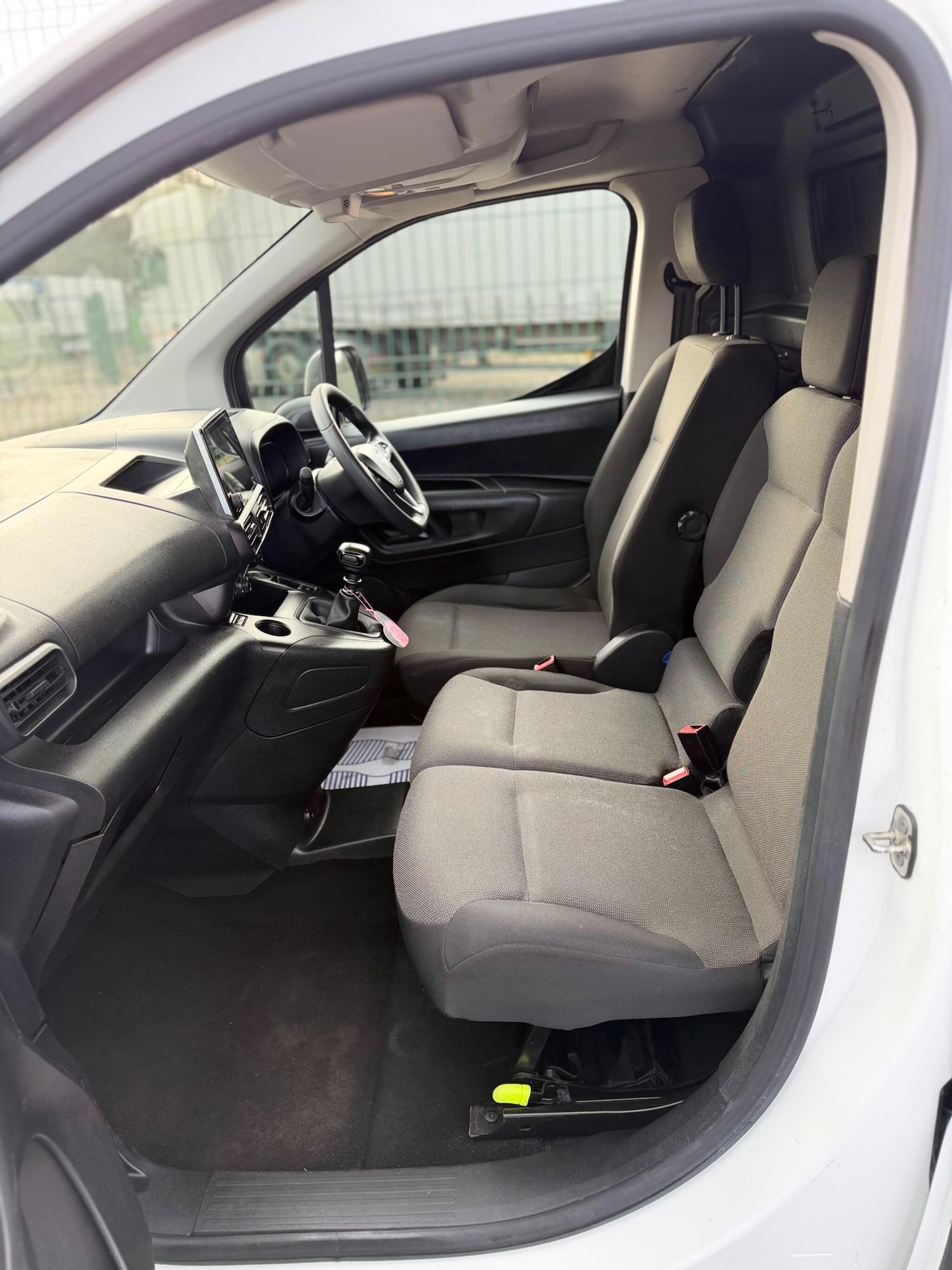 Used Vauxhall Combo for sale - 77671301: Photo 24