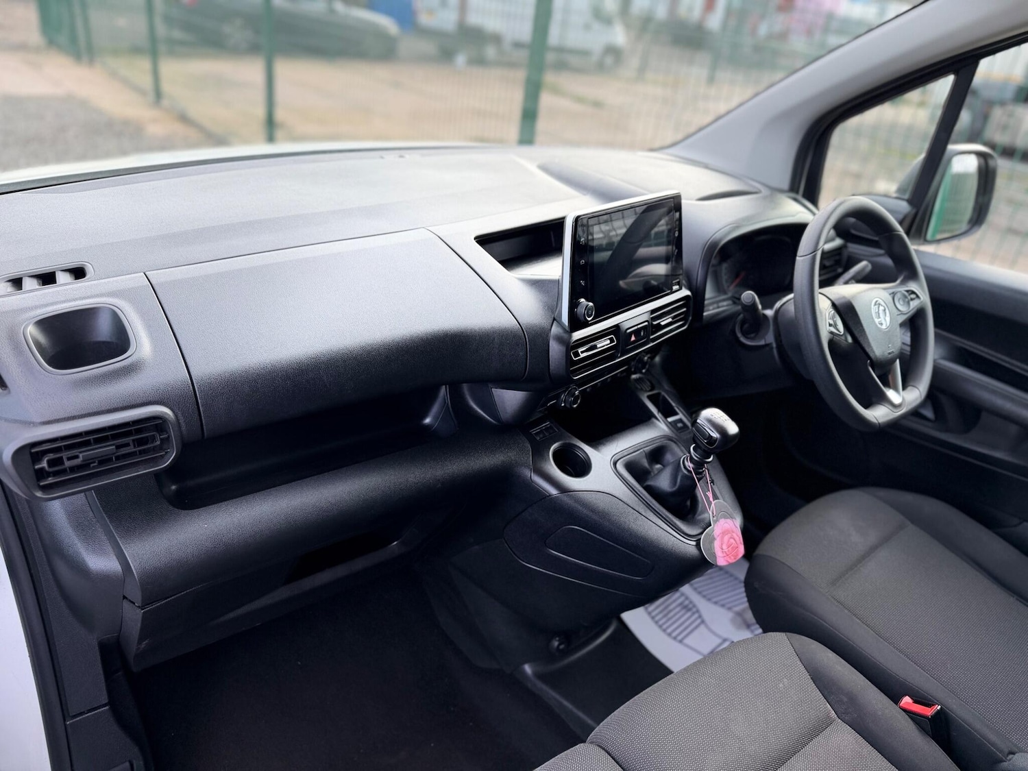 Used Vauxhall Combo for sale - 77671301: Photo 26