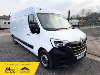 Renault Master feature image