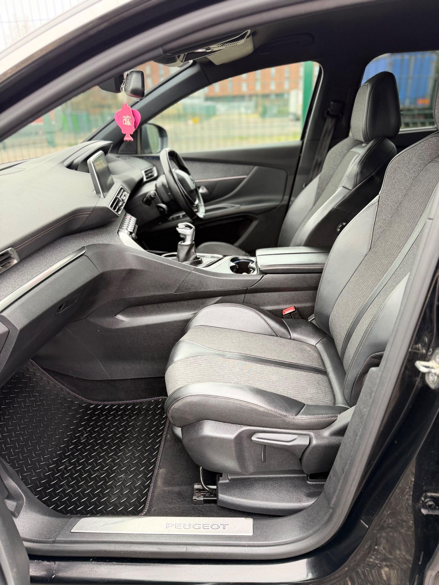 Used Peugeot 5008 2019 for sale - 77957673: Photo 36