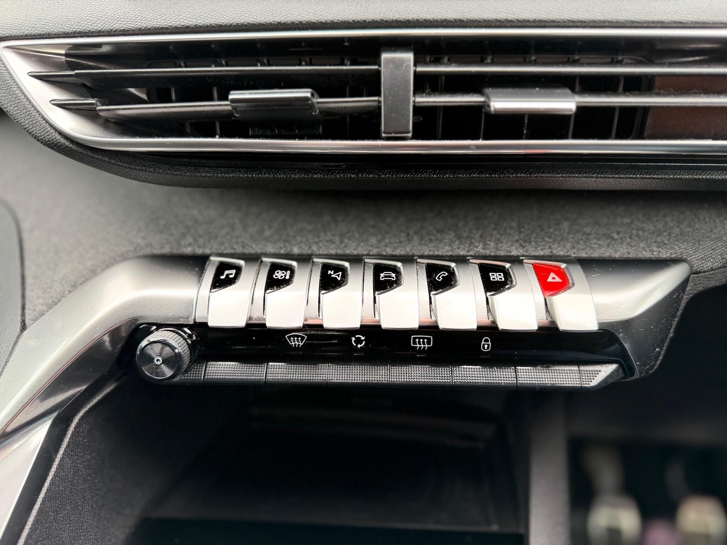 Used Peugeot 5008 2019 for sale - 77957673: Photo 52