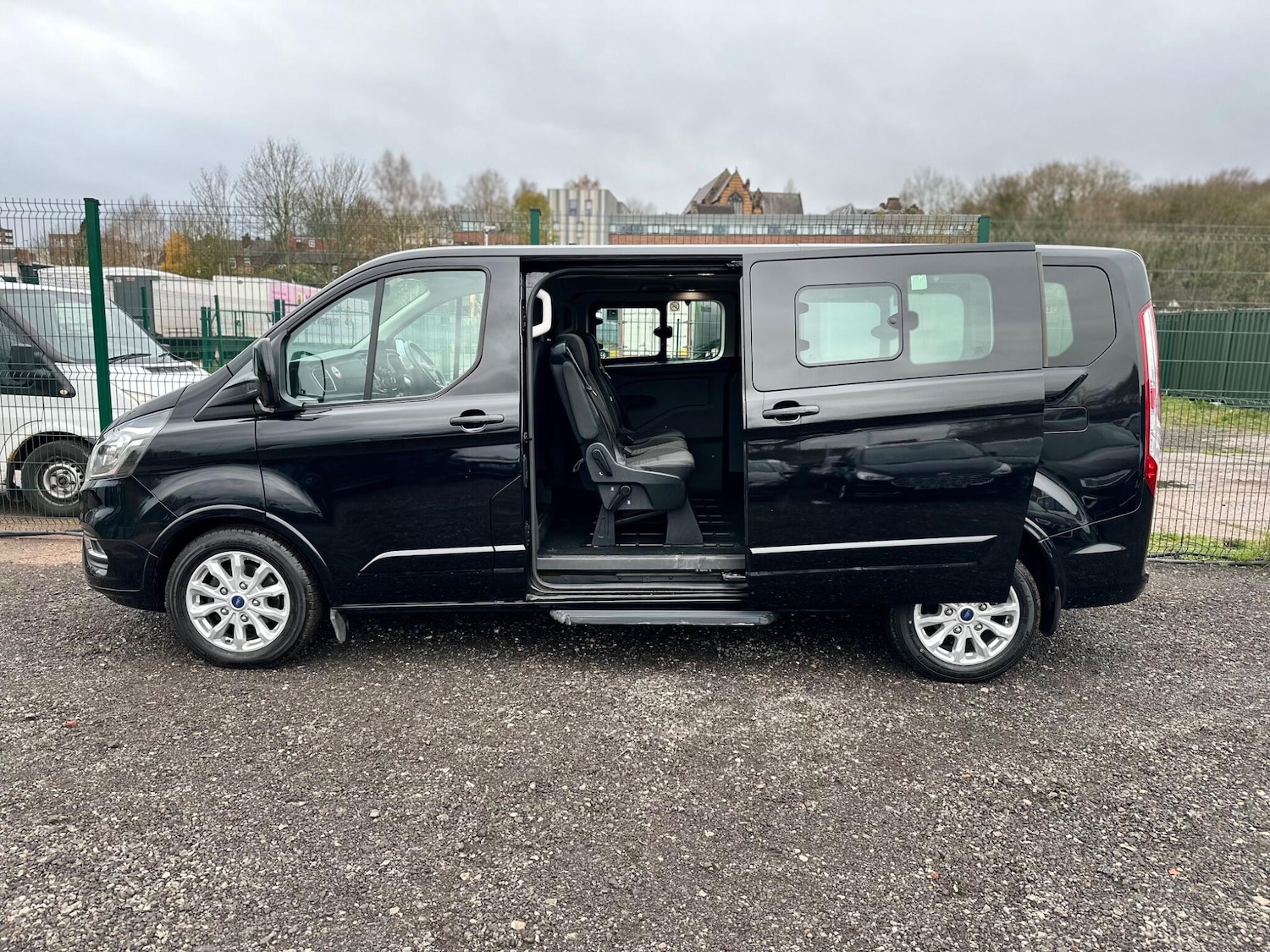 Used Ford Tourneo Custom 2022 for sale - 76727363: Photo 16