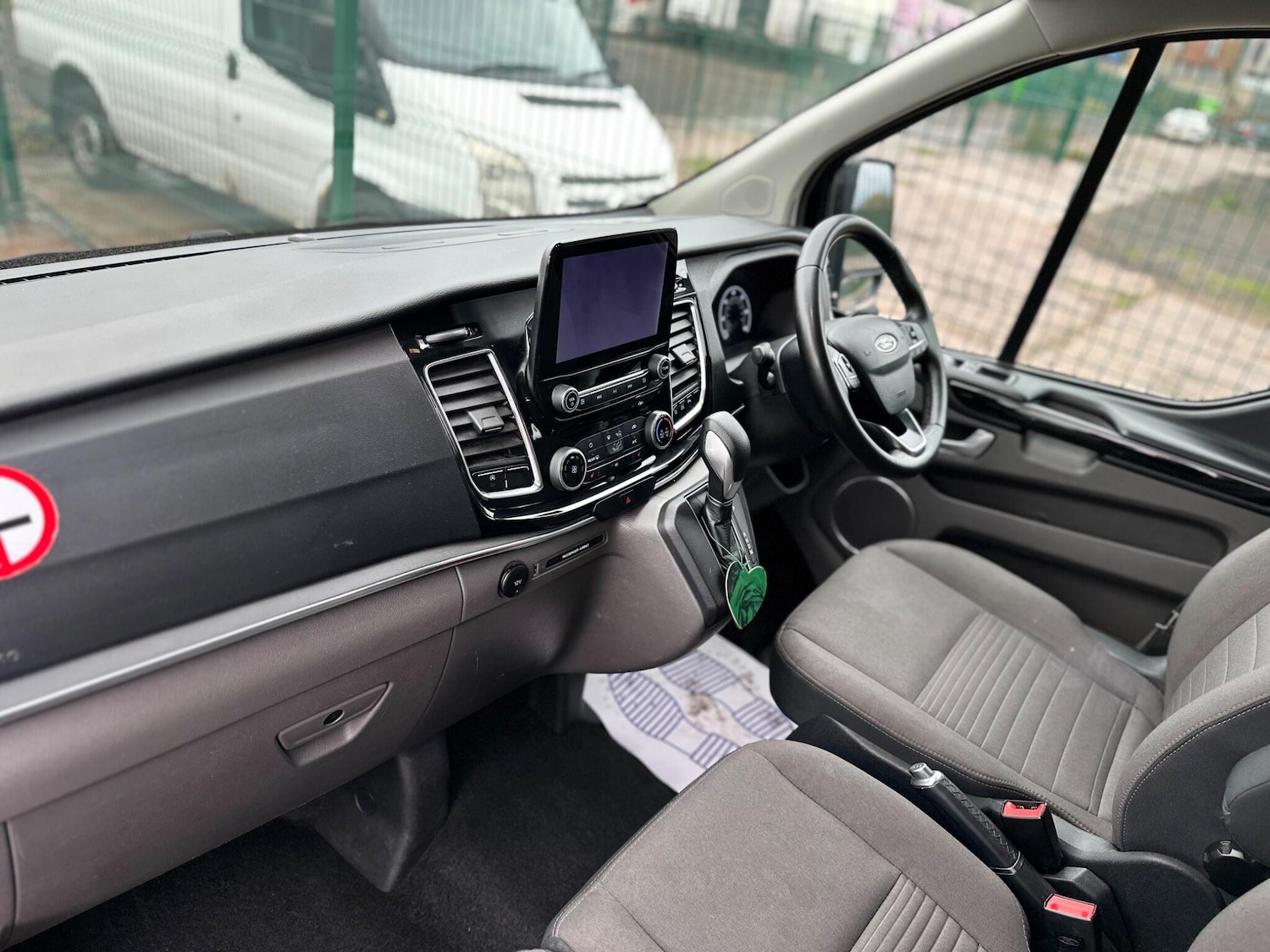 Used Ford Tourneo Custom 2022 for sale - 76727363: Photo 28