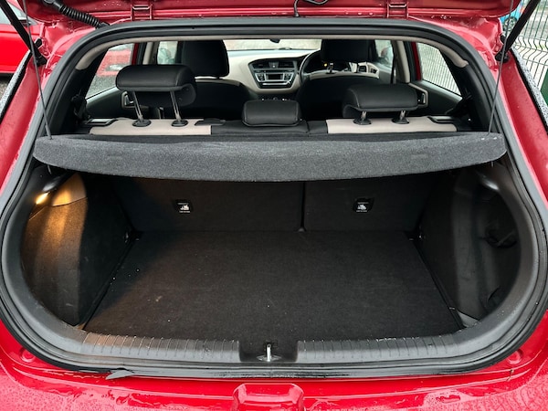 Used Hyundai i20 2015 for sale - 76167383: Photo 15