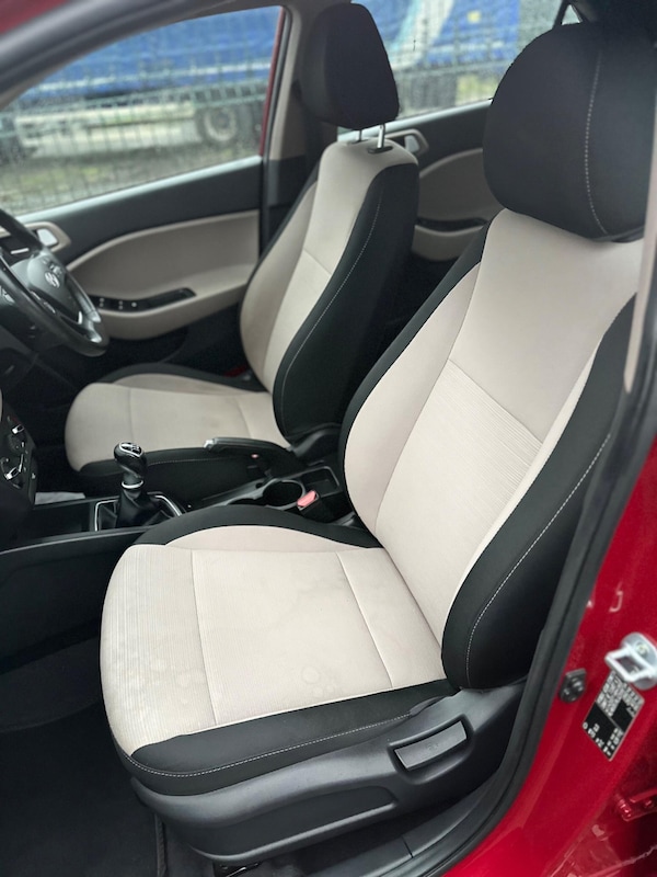 Used Hyundai i20 2015 for sale - 76167383: Photo 35