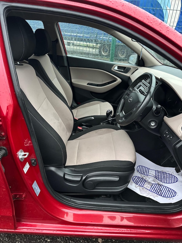 Used Hyundai i20 2015 for sale - 76167383: Photo 43