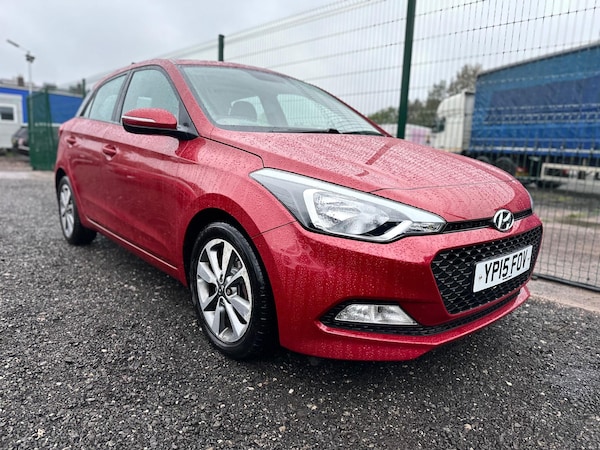 Used Hyundai i20 2015 for sale - 76167383: Photo 4