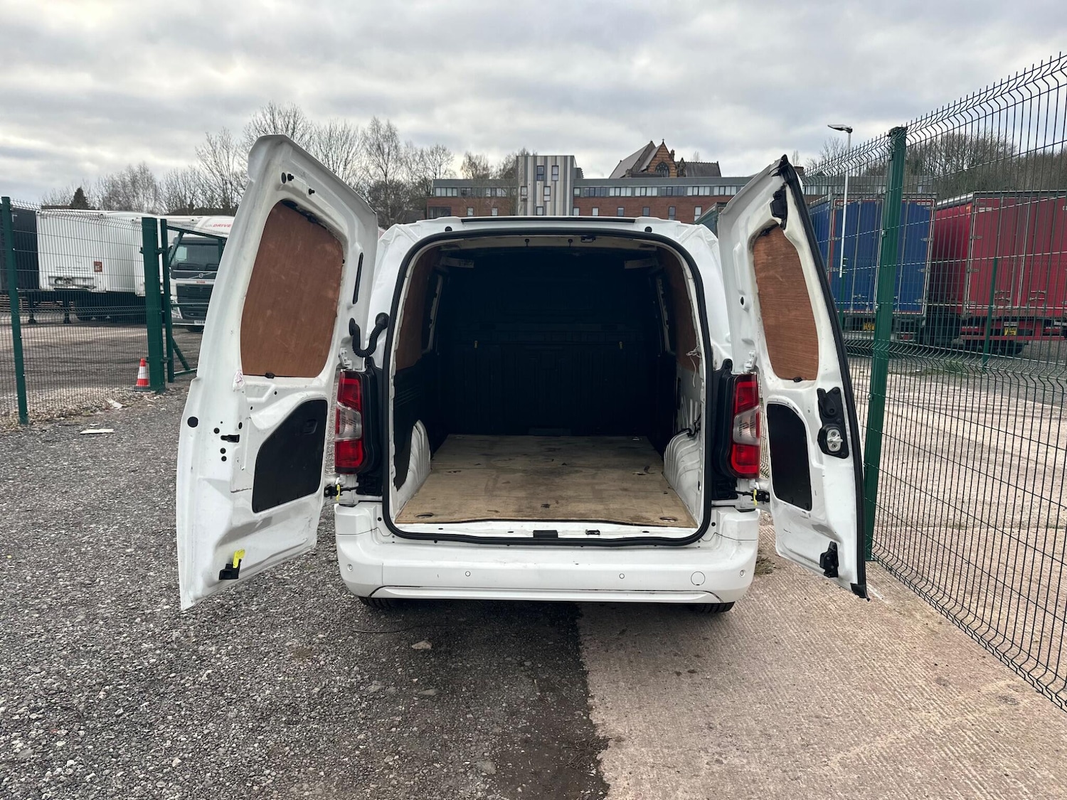 Used Vauxhall Combo 2022 for sale - 77074224: Photo 11