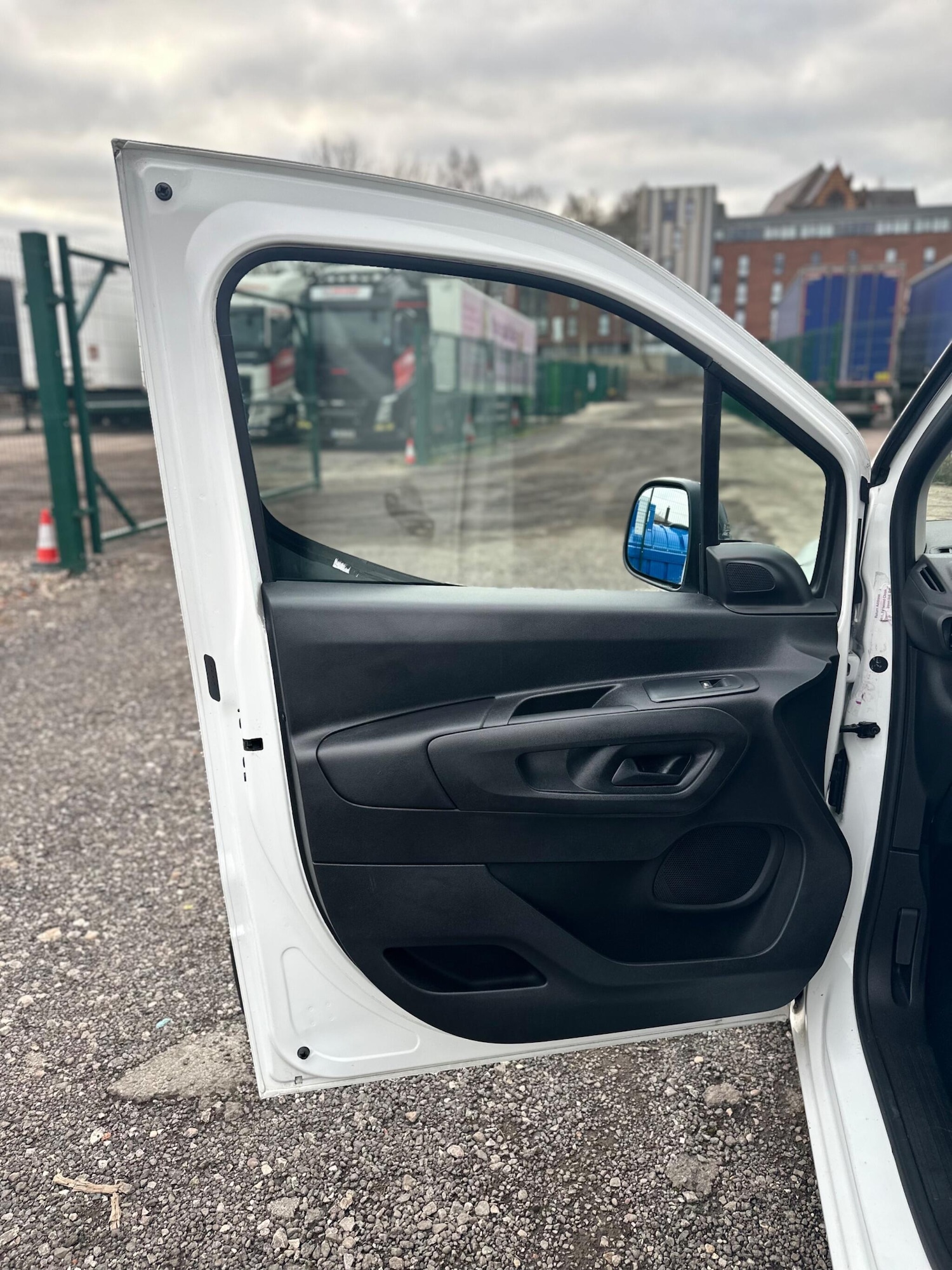 Used Vauxhall Combo 2022 for sale - 77074224: Photo 20