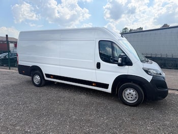 Used Peugeot Boxer 2023 for sale - 79688450: Photo