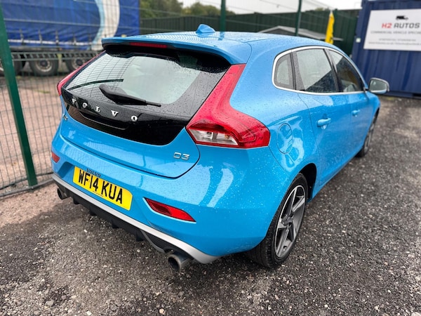 Used Volvo V40 2014 for sale - 76167229: Photo 11