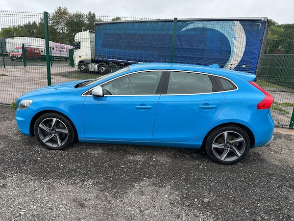 Used Volvo V40 2014 for sale - 76167229: Photo 21