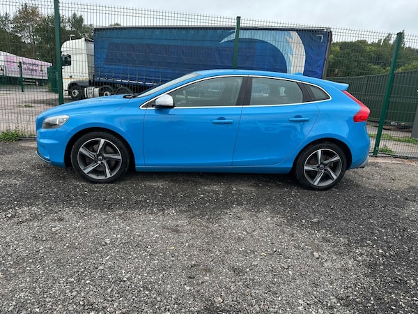 Used Volvo V40 2014 for sale - 76167229: Photo 22