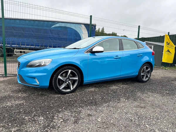 Used Volvo V40 2014 for sale - 76167229: Photo 24