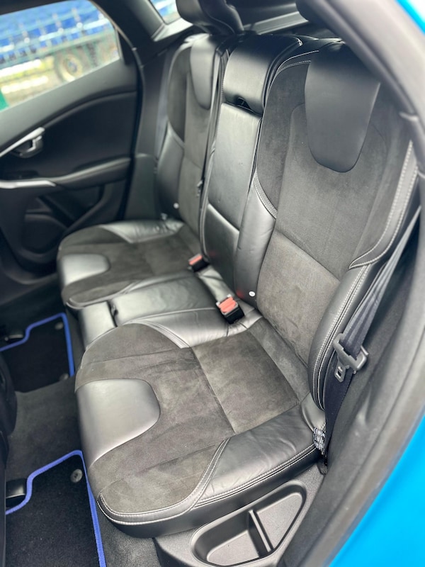 Used Volvo V40 2014 for sale - 76167229: Photo 30
